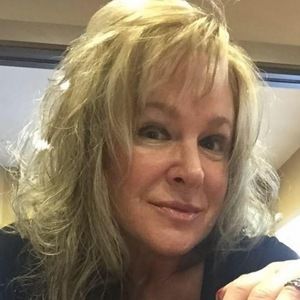 Meet your Posher, Carla